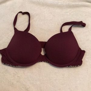 VS pink Convertible push up bra